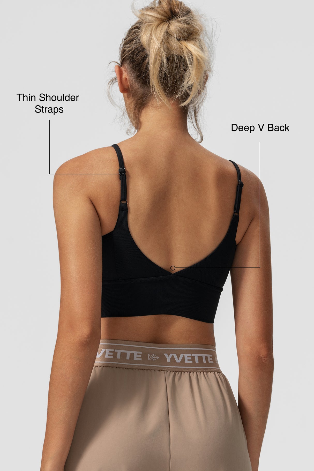 Reggiseno yoga imbottito a coste con scollo a V Echo | Reggiseno sportivo leggero da donna