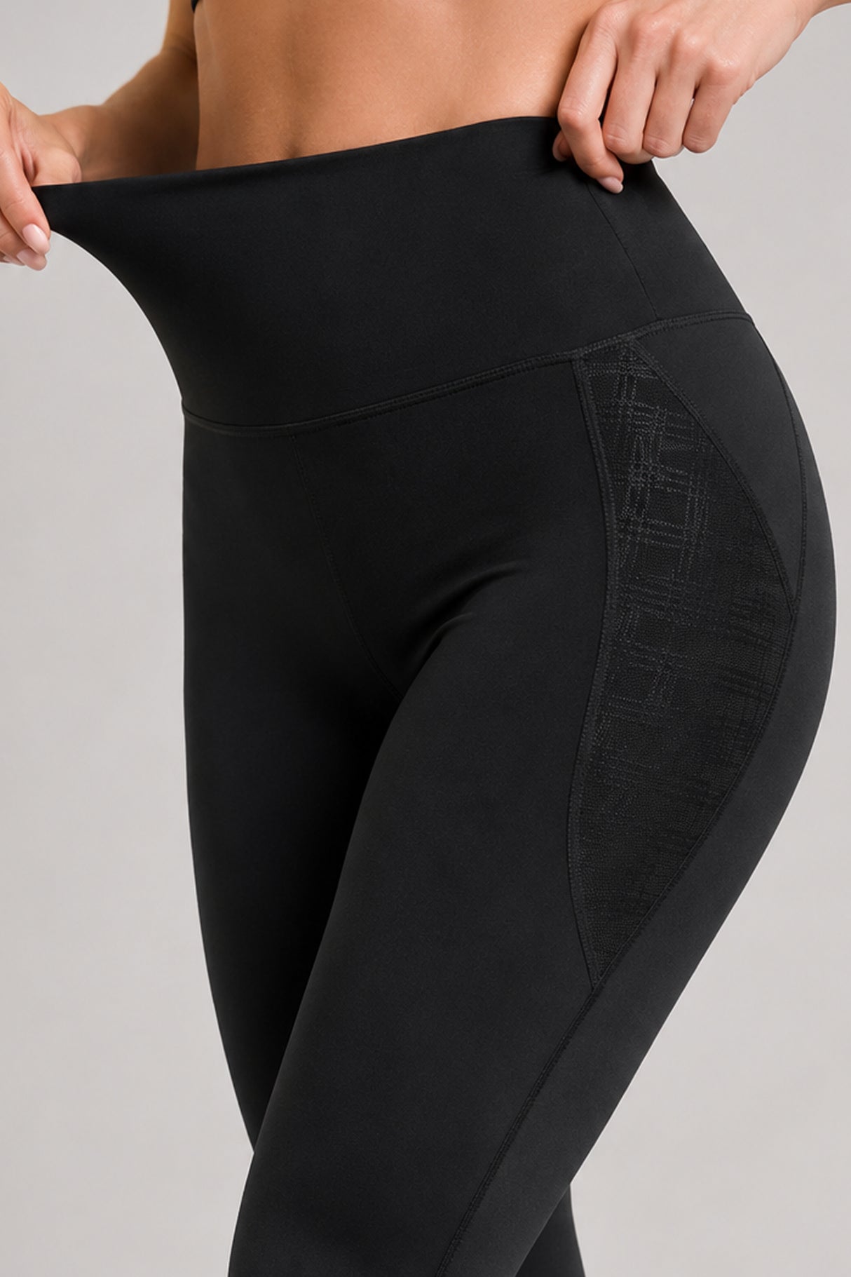 Power™ High Rise No Front Seam Breathable Mesh Running Leggings 25 Inches | Women's High Support Leggings