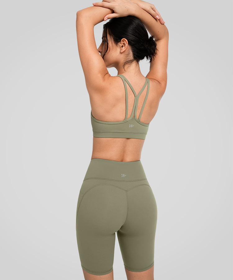 Reggiseno yoga imbottito con scollo a barchetta e doppie spalline | Reggiseno sportivo con supporto leggero da donna