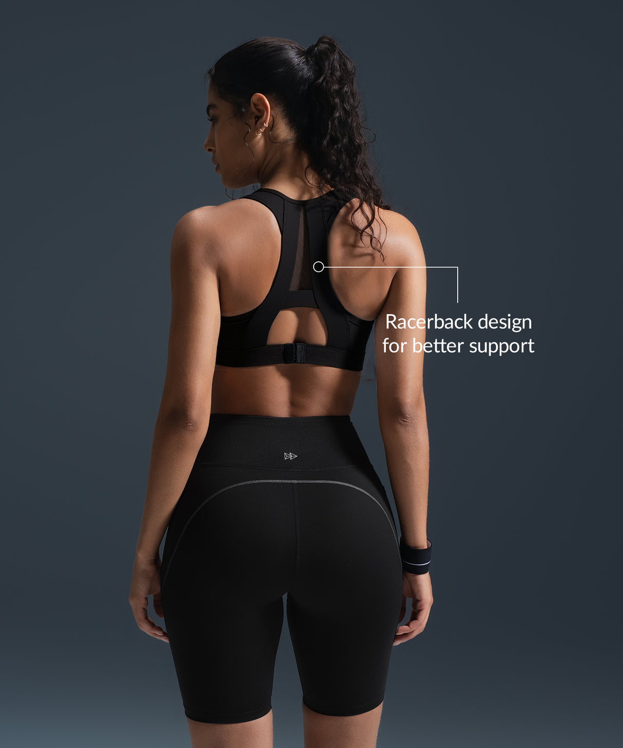 Reggiseno da corsa imbottito in rete con scollo a V Shift | Reggiseno sportivo ad alto sostegno da donna