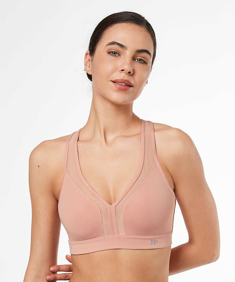 Discover Our Best Seller: Power Cross Back Padded Running Bra🏃‍♀️⁣ ⁣ How  many pieces of this style in different colors of bras do you…