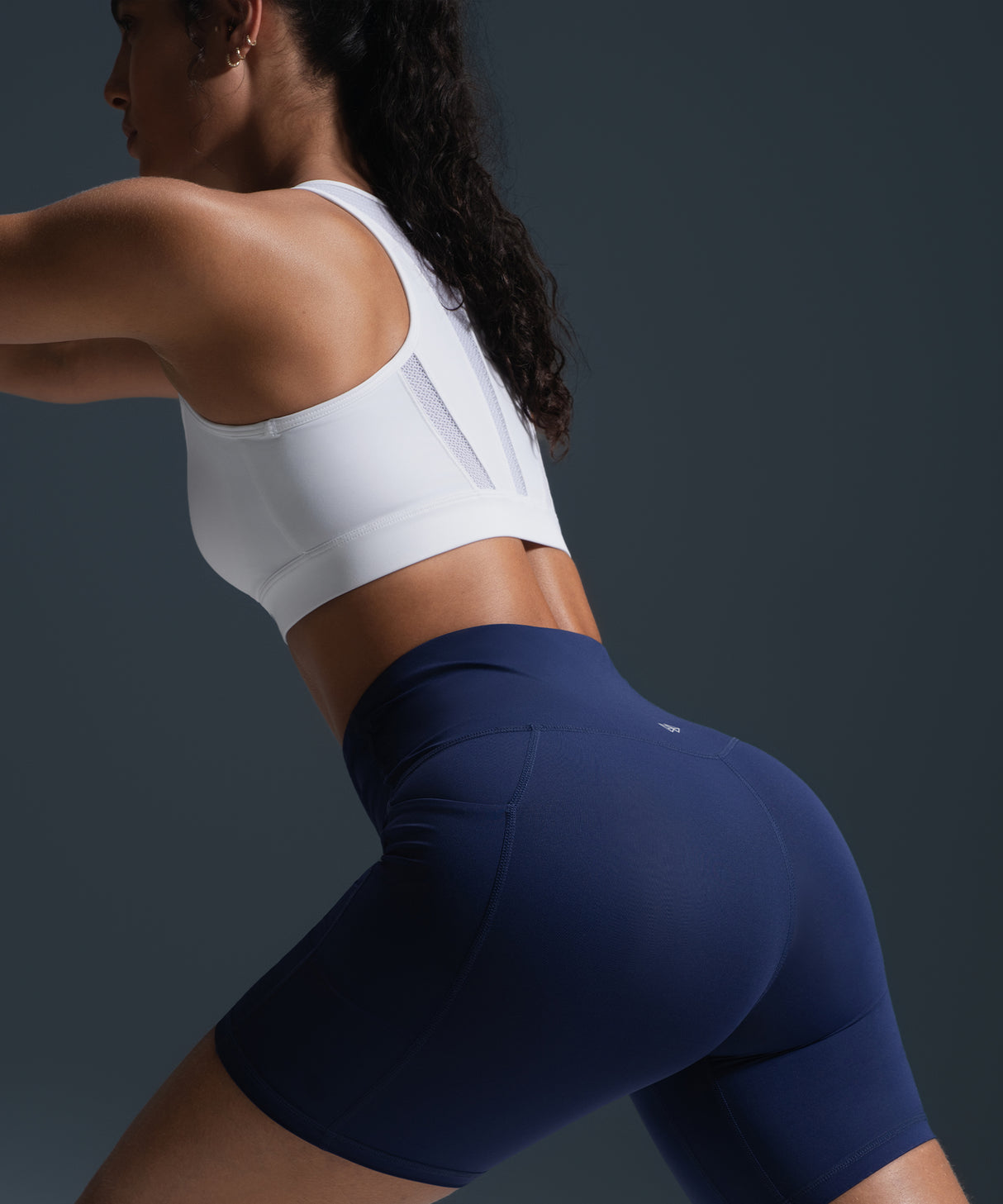 Sujetador para correr acolchado de malla con cremallera Enfold | Sujetador deportivo de alta sujeción para mujer