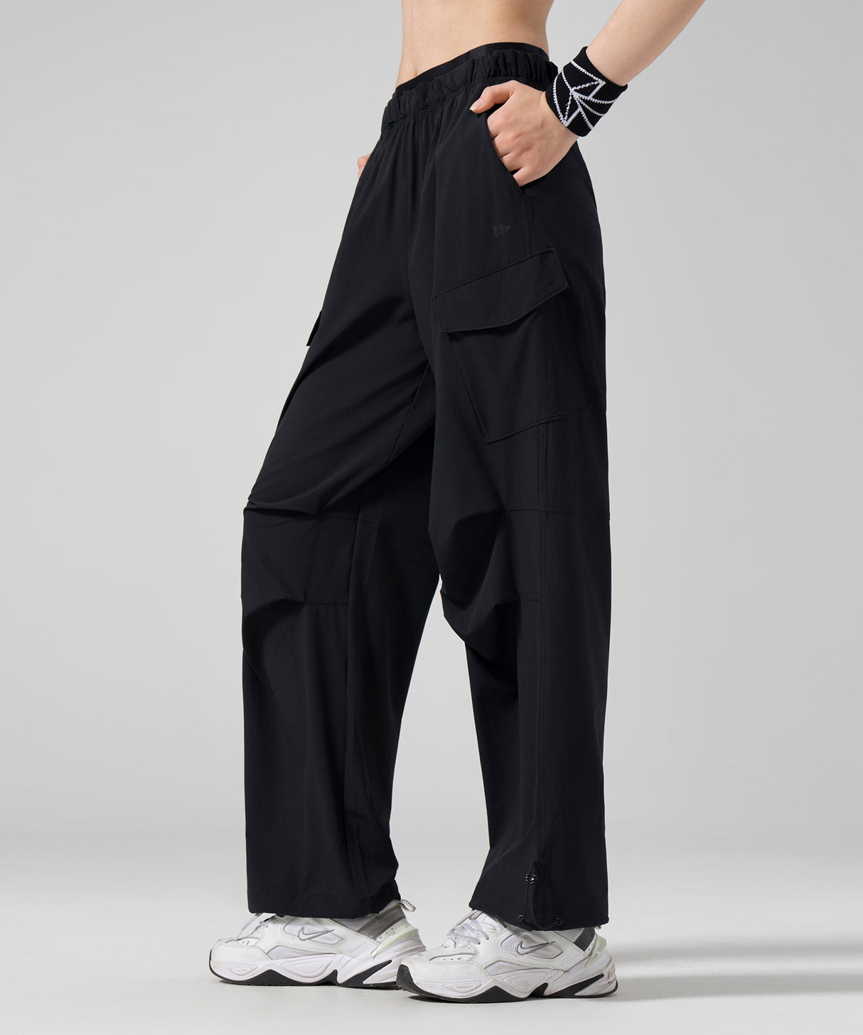 Elastic Casual Cozy Drawstring Cargo pants with Pockets 28‘’| Women's Light Support Pants Elastic Casual Cozy Drawstring Cargo pants with Pockets 28‘’| Women's Light Support Pants