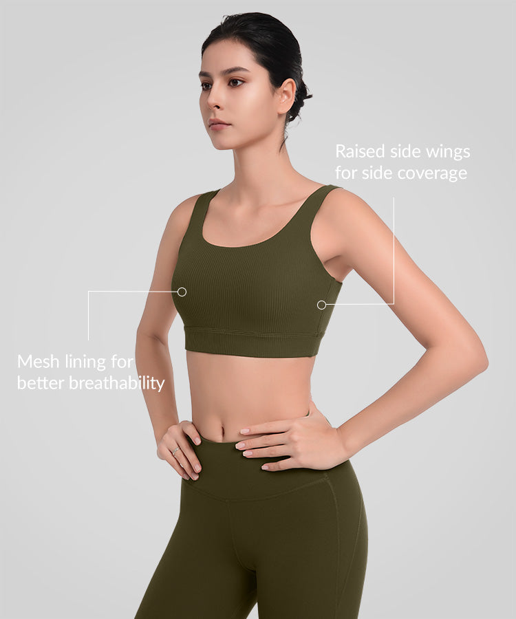 Sujetador de yoga con relleno y espalda en U profunda acanalada Shift | Sujetador deportivo de sujeción ligera para mujer