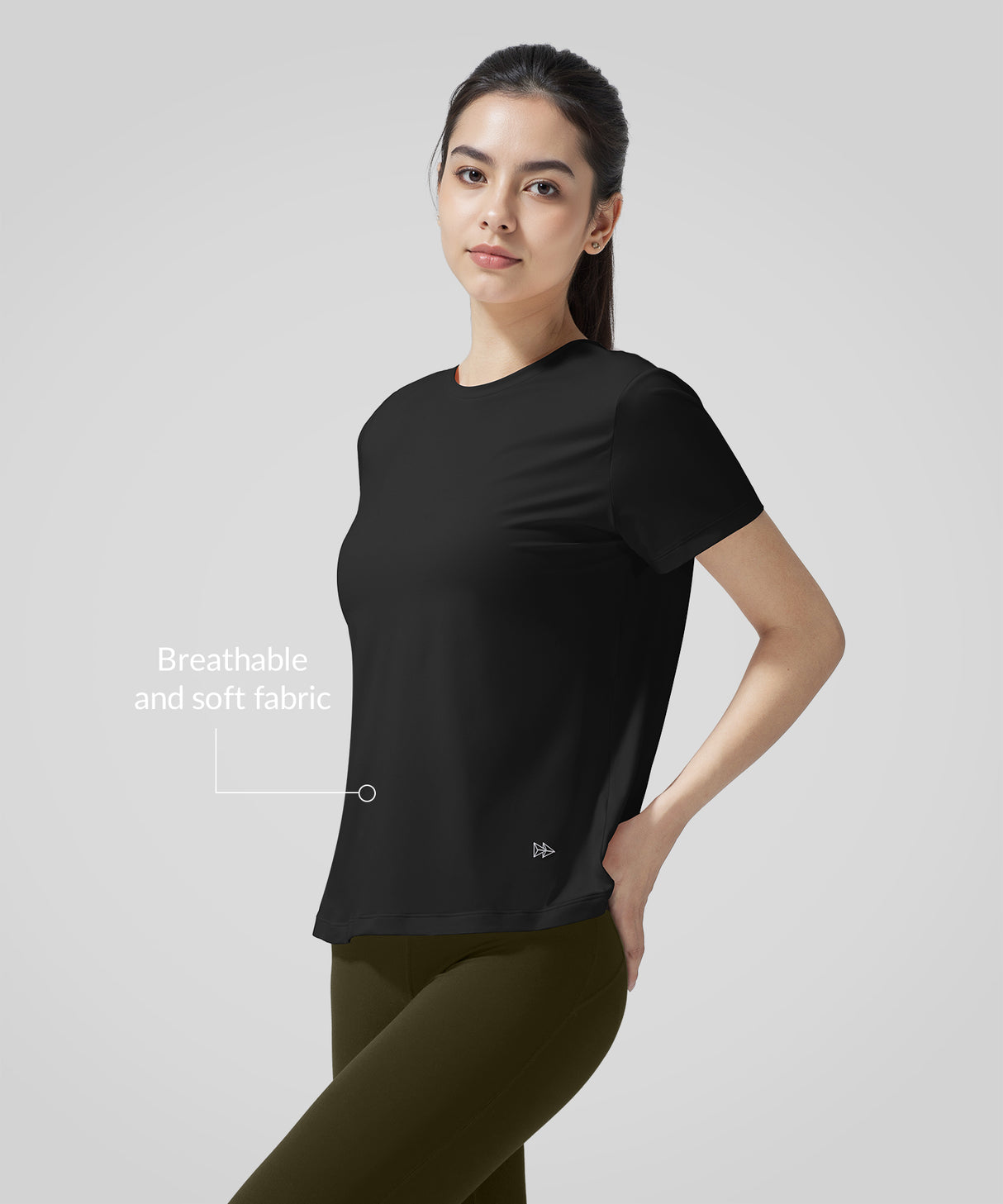 T-shirt leggera aderente tinta unita Anywhere | T-shirt a maniche corte da donna T-shirt leggera aderente tinta unita Anywhere | T-shirt a maniche corte da donna
