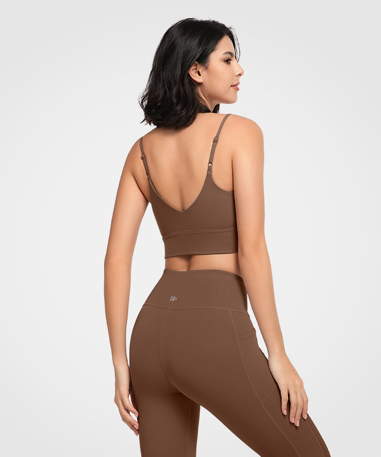 Gepolsterter Yoga-BH mit geformtem U-Ausschnitt und Riemchen | Leicht stützender Sport-BH für Damen Gepolsterter Yoga-BH mit geformtem U-Ausschnitt und Riemchen | Leicht stützender Sport-BH für Damen
