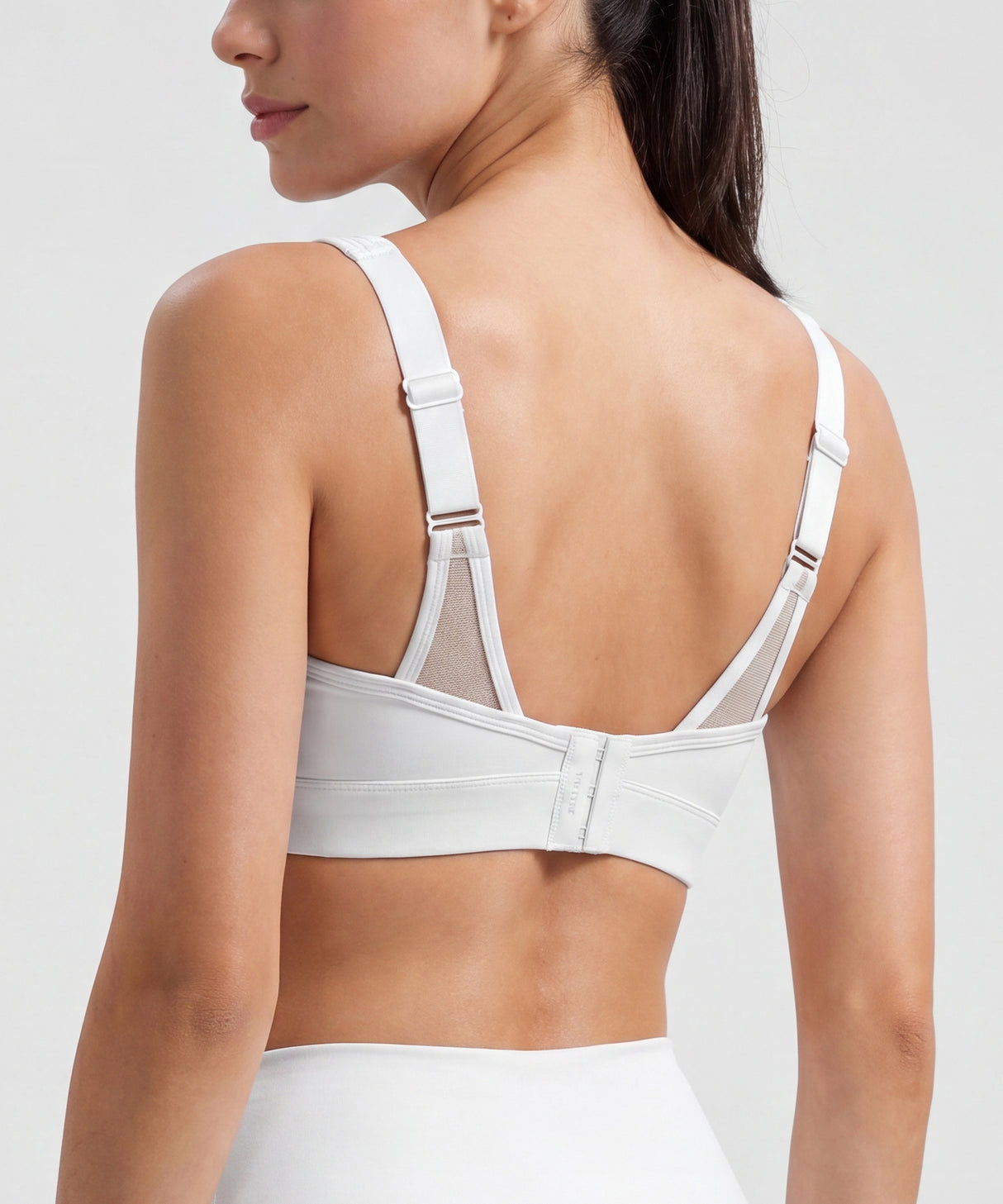 Shift Adjustable Breathable Medium-Support Running Bra | Medium-Impact Support Best For Running, HIIT, Yoga & Training Shift Adjustable Breathable Medium-Support Running Bra | Medium-Impact Support Best For Running, HIIT, Yoga & Training