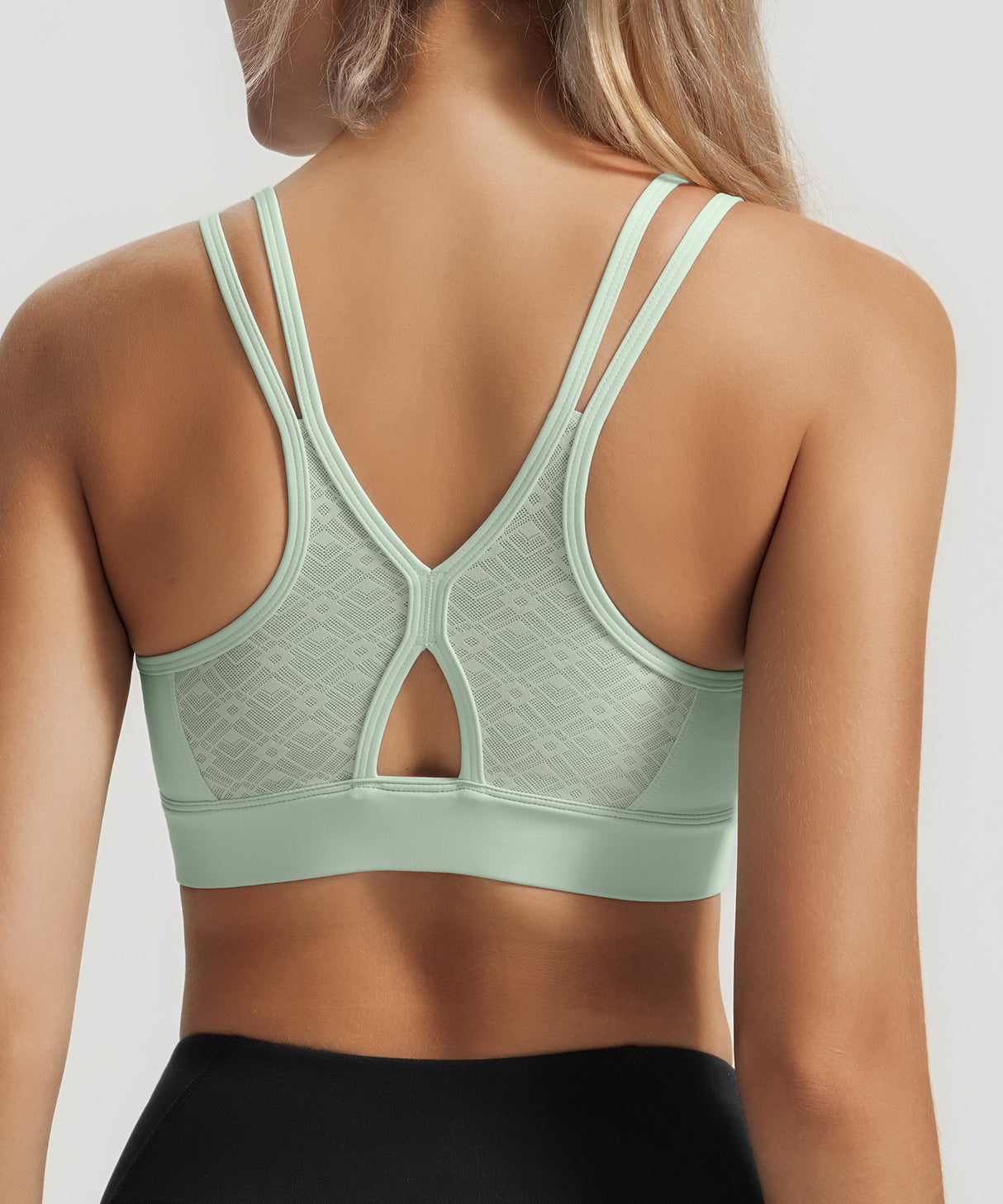 Anywhere V-neck Diamond Mesh Yoga Bra| Women's Light Support Sports Bra Anywhere V-neck Diamond Mesh Yoga Bra| Women's Light Support Sports Bra
