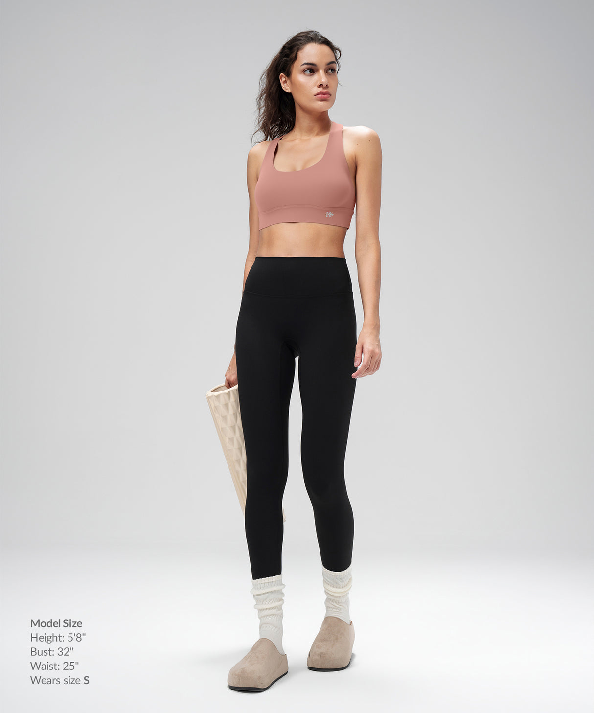 Shift Seamless Racerback Bra | Women's Medium Support Sports Bra