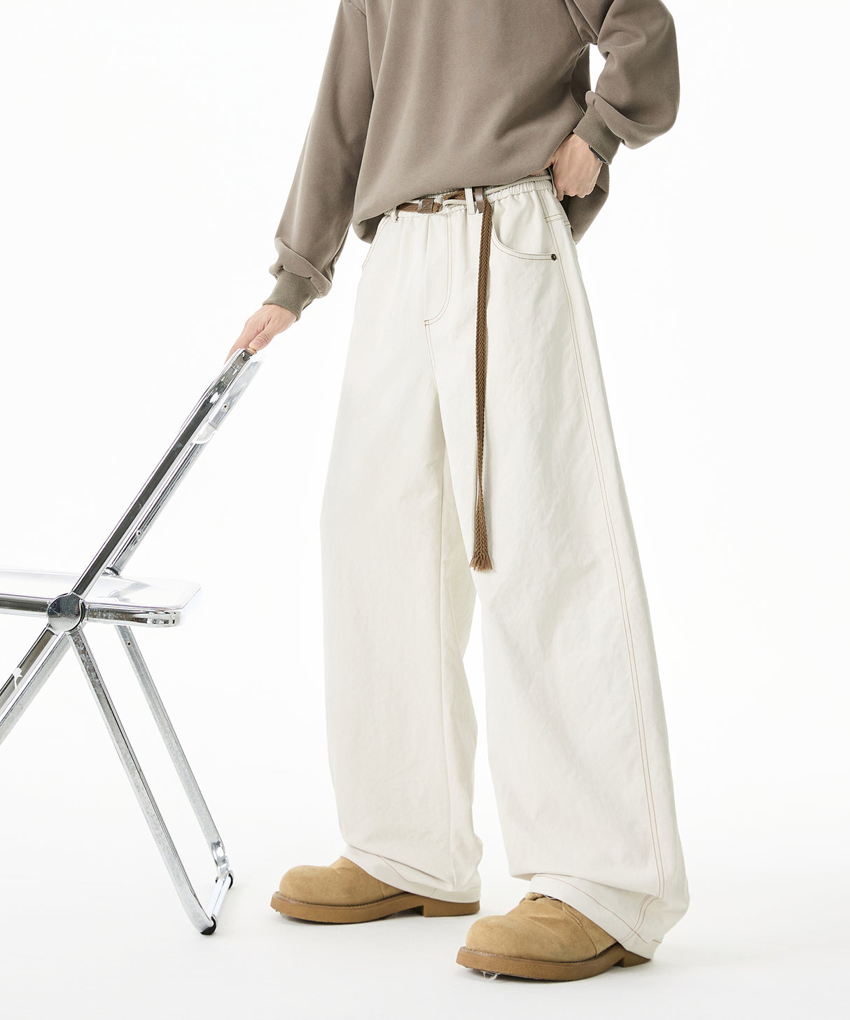 Bequeme, lässige Hose mit mehreren Taschen und Gürtel, 27 Zoll | Damenhose Bequeme, lässige Hose mit mehreren Taschen und Gürtel, 27 Zoll | Damenhose