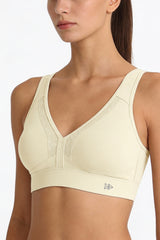 Power™ V Neck Breathable Mesh Hook Sports Bra | High-Impact Bounce Control Without Flattening for Running, HIIT & Training