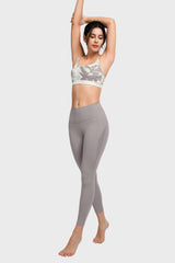Reggiseno yoga imbottito con scollo a barchetta e doppie spalline | Reggiseno sportivo con supporto leggero da donna