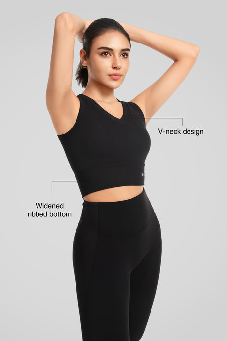 Camiseta de yoga de corte suave con cuello en V para cualquier ocasión | Camiseta deportiva para mujer