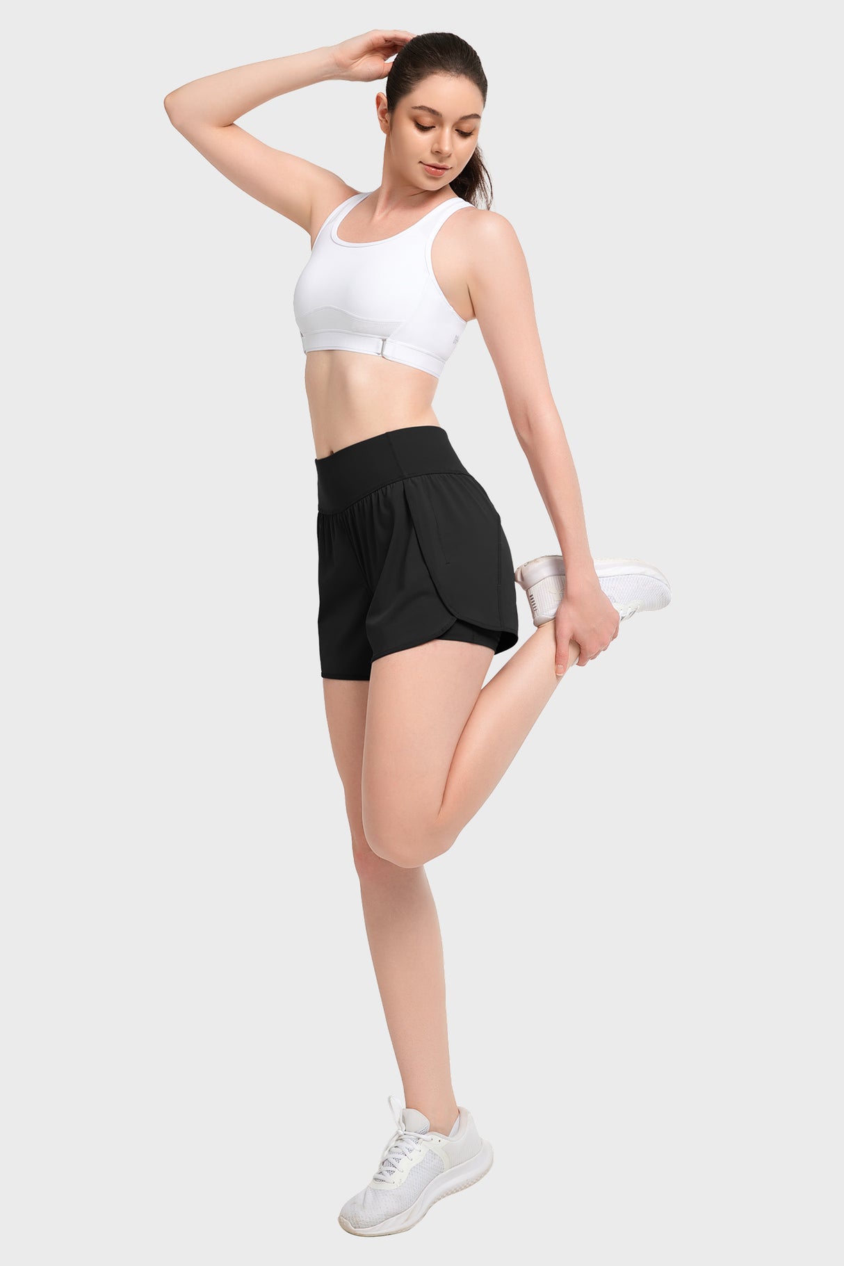 Shift Snabbtorkande träningsshorts i mesh med ficka 8,5 cm | Löparshorts för kvinnor