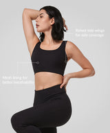 Sujetador de yoga con relleno y espalda en U profunda acanalada Shift | Sujetador deportivo de sujeción ligera para mujer