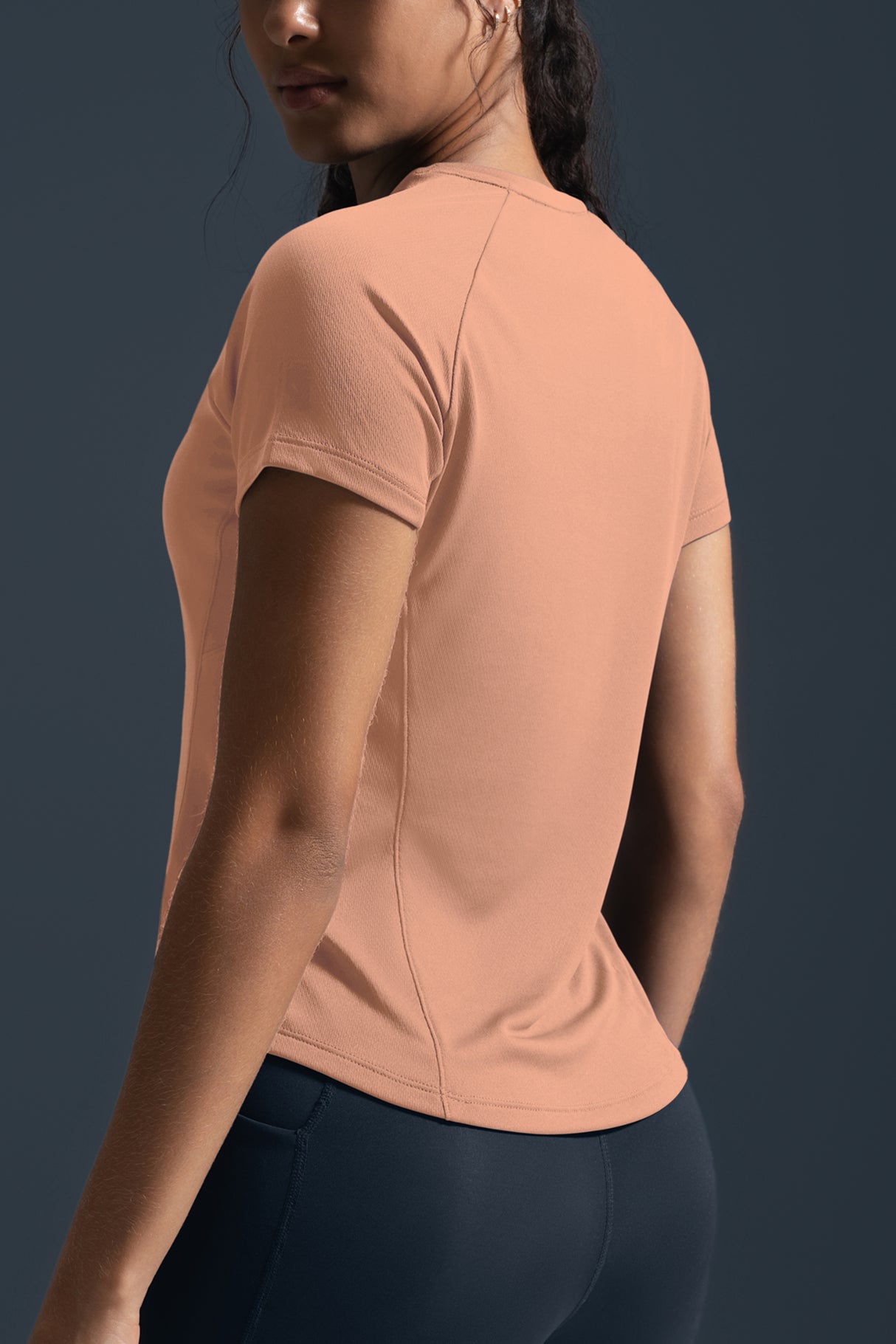 Ultra-light Cool Touch Slim Fit T-shirt | Women's Short Sleeve T-shirt