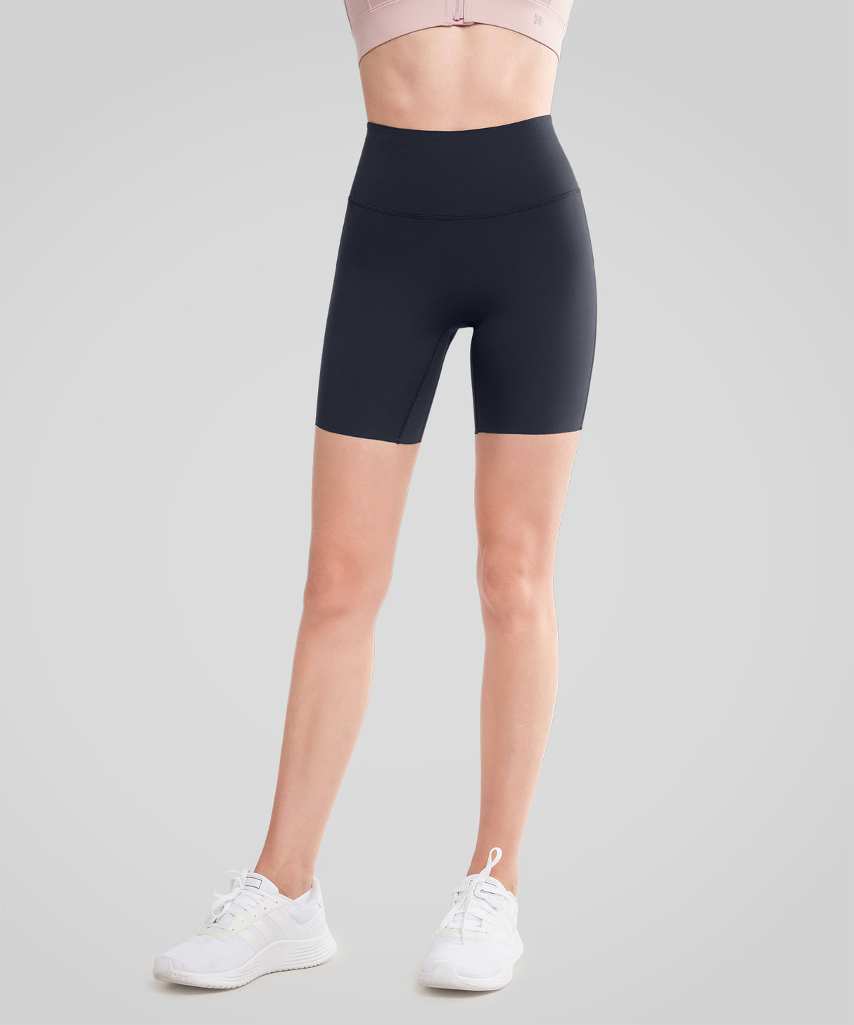 Shift Stretchy Soft Double Seam Shorts 8" | Laufshorts mit starkem Halt für Damen