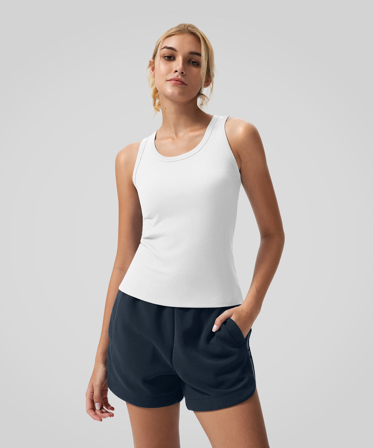 Top deportivo de canalé suave y sin transparencias Anywhere | Sujetador deportivo de sujeción ligera para mujer
