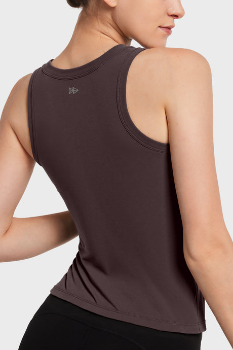 Camiseta de tirantes con escote en V y almohadillas integradas | Camiseta deportiva para mujer