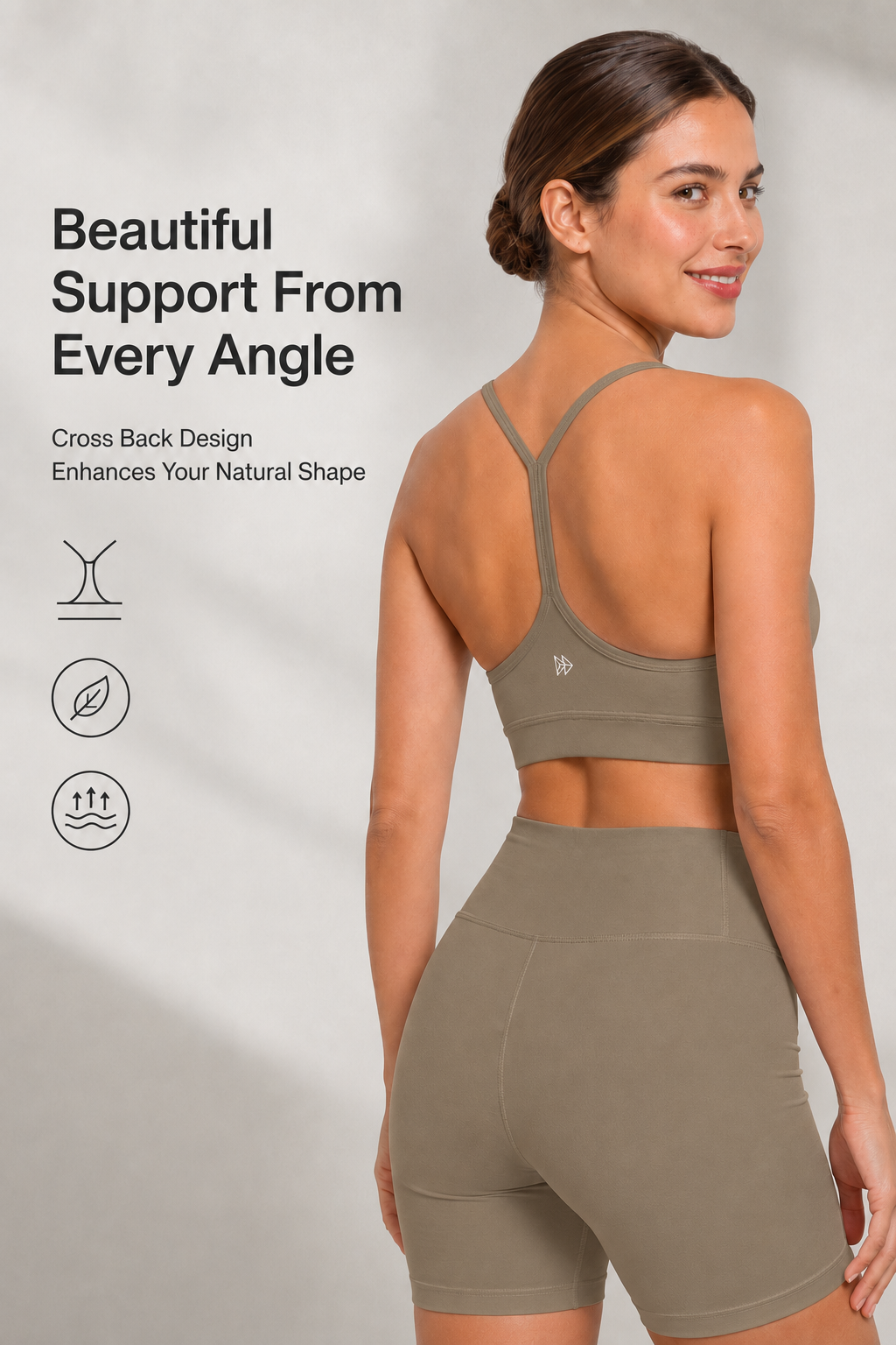 Reggiseno yoga imbottito con scollo a barchetta e spalline sottili Anywhere | Reggiseno sportivo con supporto leggero da donna