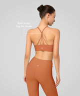Anywhere V-Ausschnitt Cremeweicher Yoga-BH | Leicht stützender Sport-BH für Damen