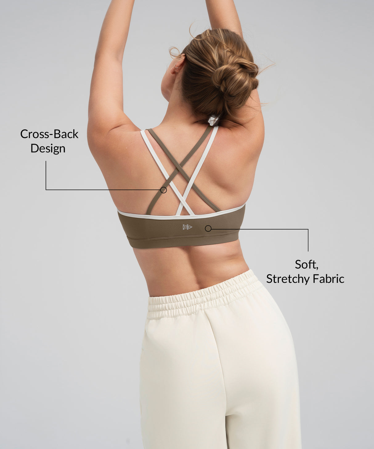 Sujetador de yoga acolchado con doble tirante Anywhere Scoop | Sujetador deportivo de sujeción ligera para mujer