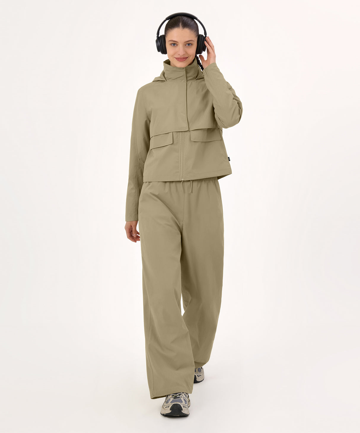 Anywhere Hoodie Drawstring Pockets Jacket | Women's Sports Jacket