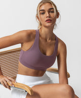 Reggiseno yoga imbottito con scollo a barchetta e schiena incrociata | Reggiseno sportivo con supporto leggero da donna