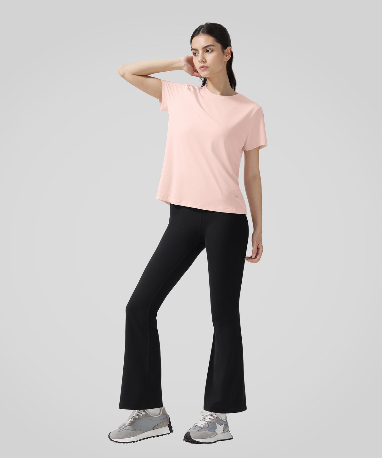 Anywhere Solid Color Lightweight Fitted T-shirt| Women's Short Sleeve T-shirt