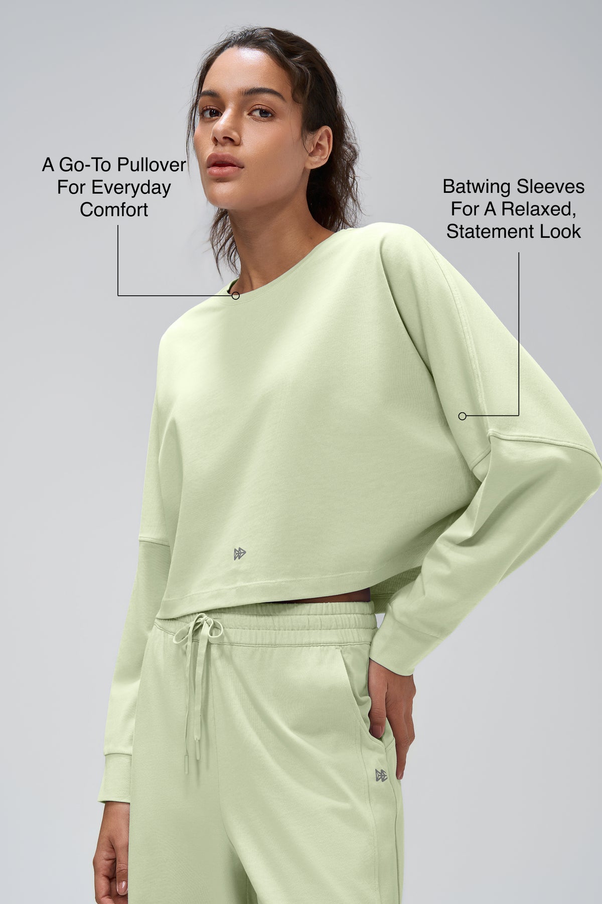 Anywhere™ Women's Cropped Batwing Sleeve Sweatshirt