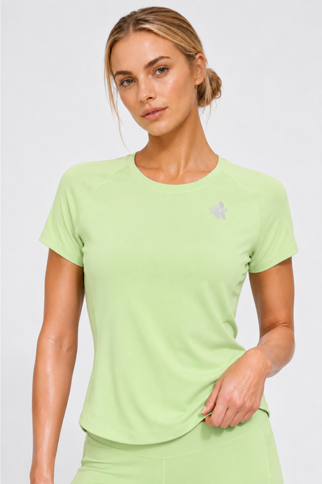 Ultraleichtes Cool Touch Slim Fit T-Shirt | Kurzarm-T-Shirt für Damen