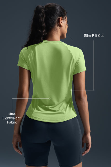 Ultraleichtes Cool Touch Slim Fit T-Shirt | Kurzarm-T-Shirt für Damen