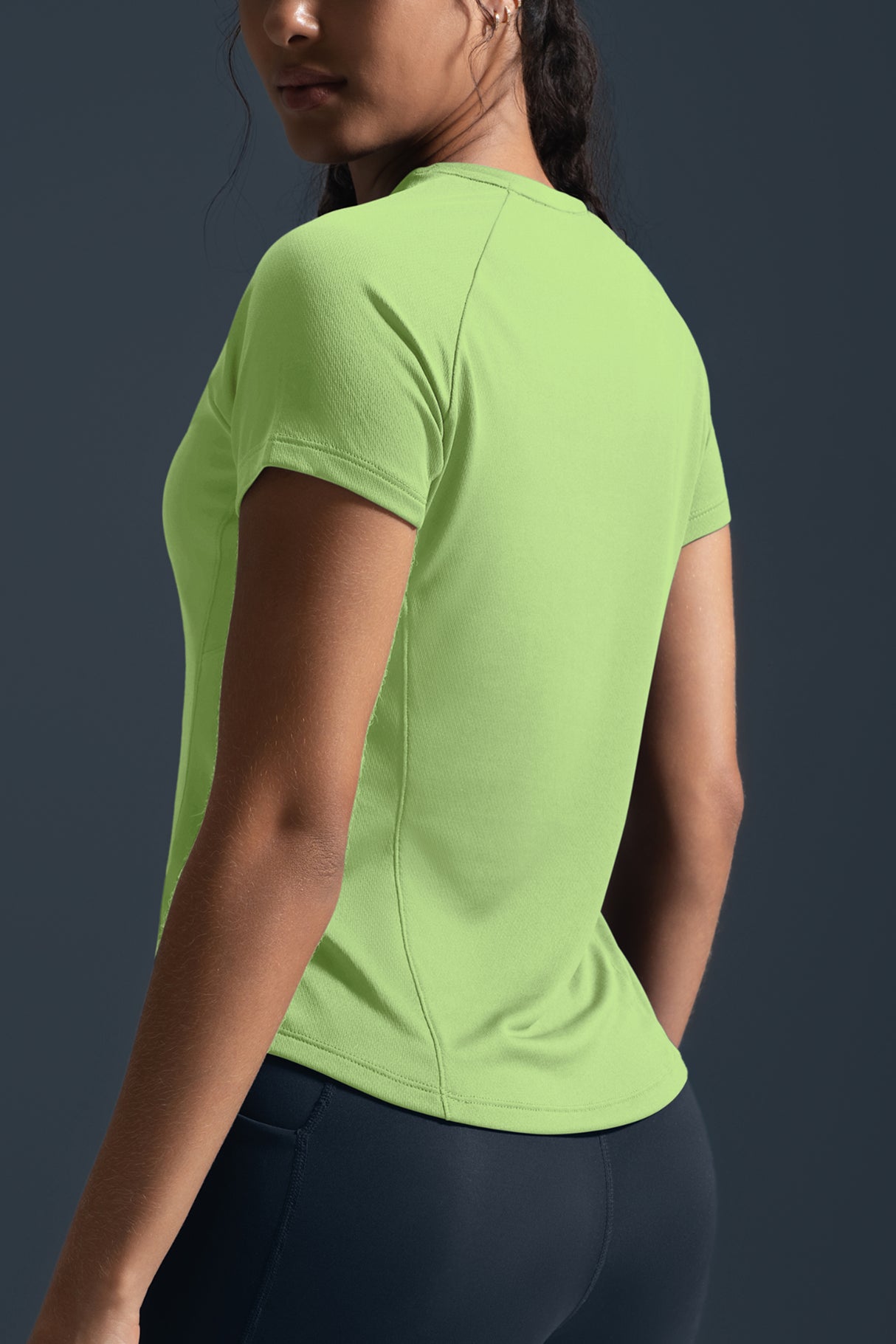 Ultra-light Cool Touch Slim Fit T-shirt | Women's Short Sleeve T-shirt