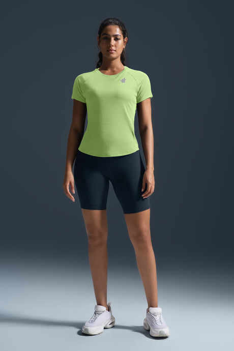 Ultraleichtes Cool Touch Slim Fit T-Shirt | Kurzarm-T-Shirt für Damen