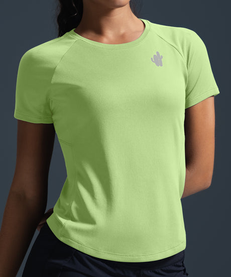 Ultralätt Cool Touch Slim Fit T-shirt | Kortärmad T-shirt för kvinnor