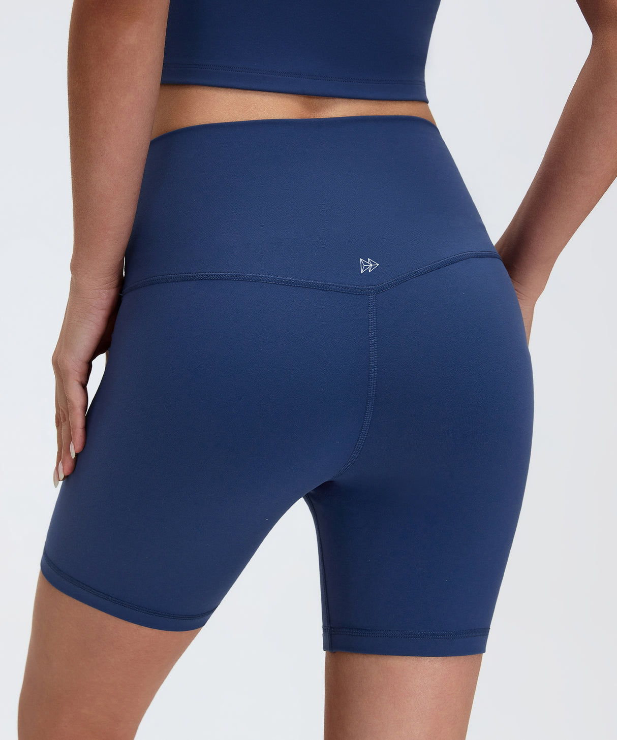 Shift Stretchy Soft No Front Seam Pocket Shorts 4 inches| Women's Light Support Shorts