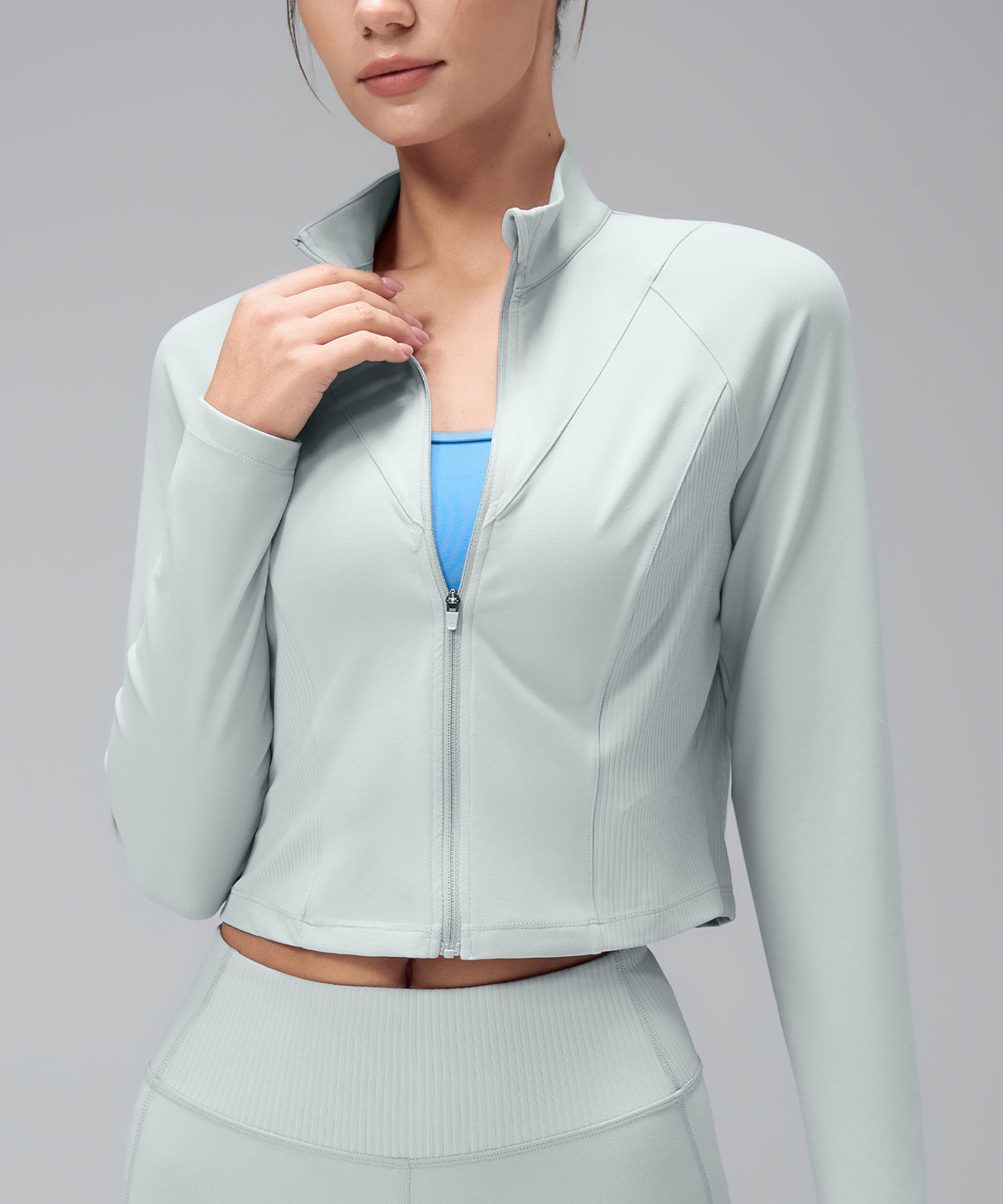 Anywhere Cropped Mock Neck Zip-Up Jacka | Lätta stödjackor för kvinnor