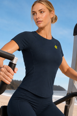 Ultralätt Cool Touch Slim Fit T-shirt | Kortärmad T-shirt för kvinnor