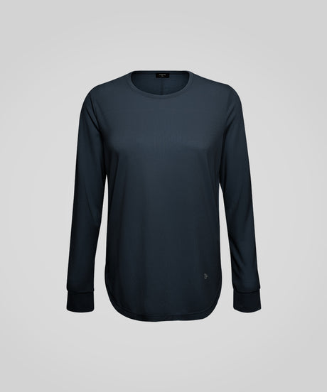 Anywhere Side Slit Solid Color T-shirt | Women's Long Sleeve T-shirt