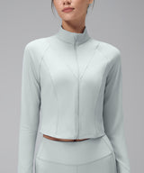 Anywhere Cropped Mock Neck Zip-Up Jacka | Lätta stödjackor för kvinnor