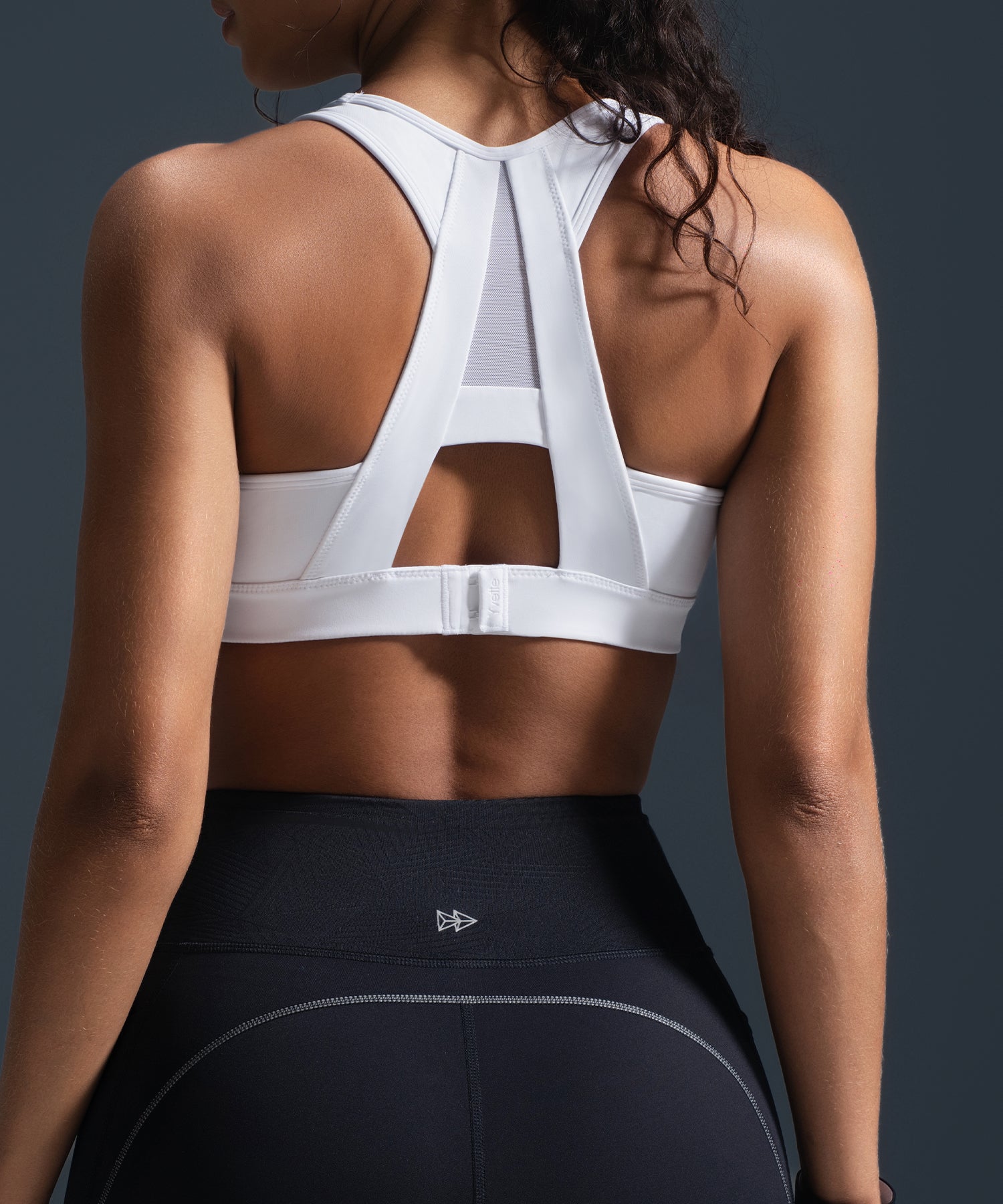 Shift V-neck Mesh Padded Running Bra | Women's High Support Sports