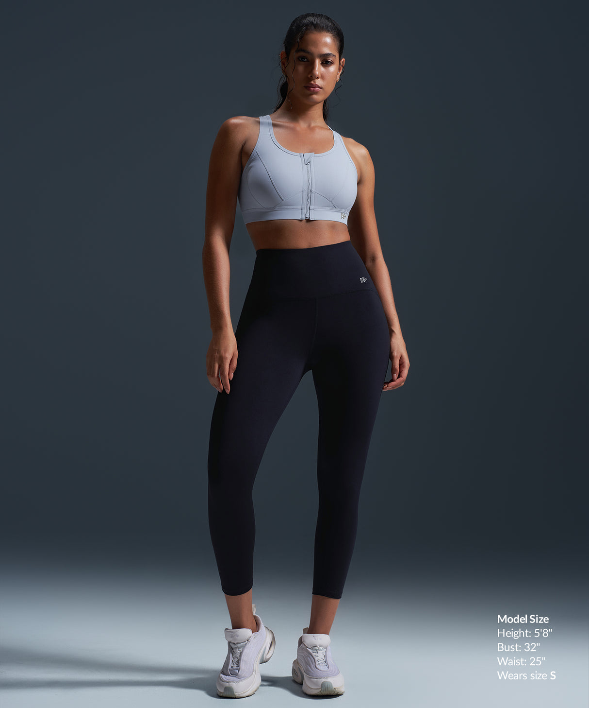 Sujetador deportivo de running con espalda nadadora, acolchado y malla con cremallera frontal Enfold | Sujetador deportivo de alta sujeción para mujer