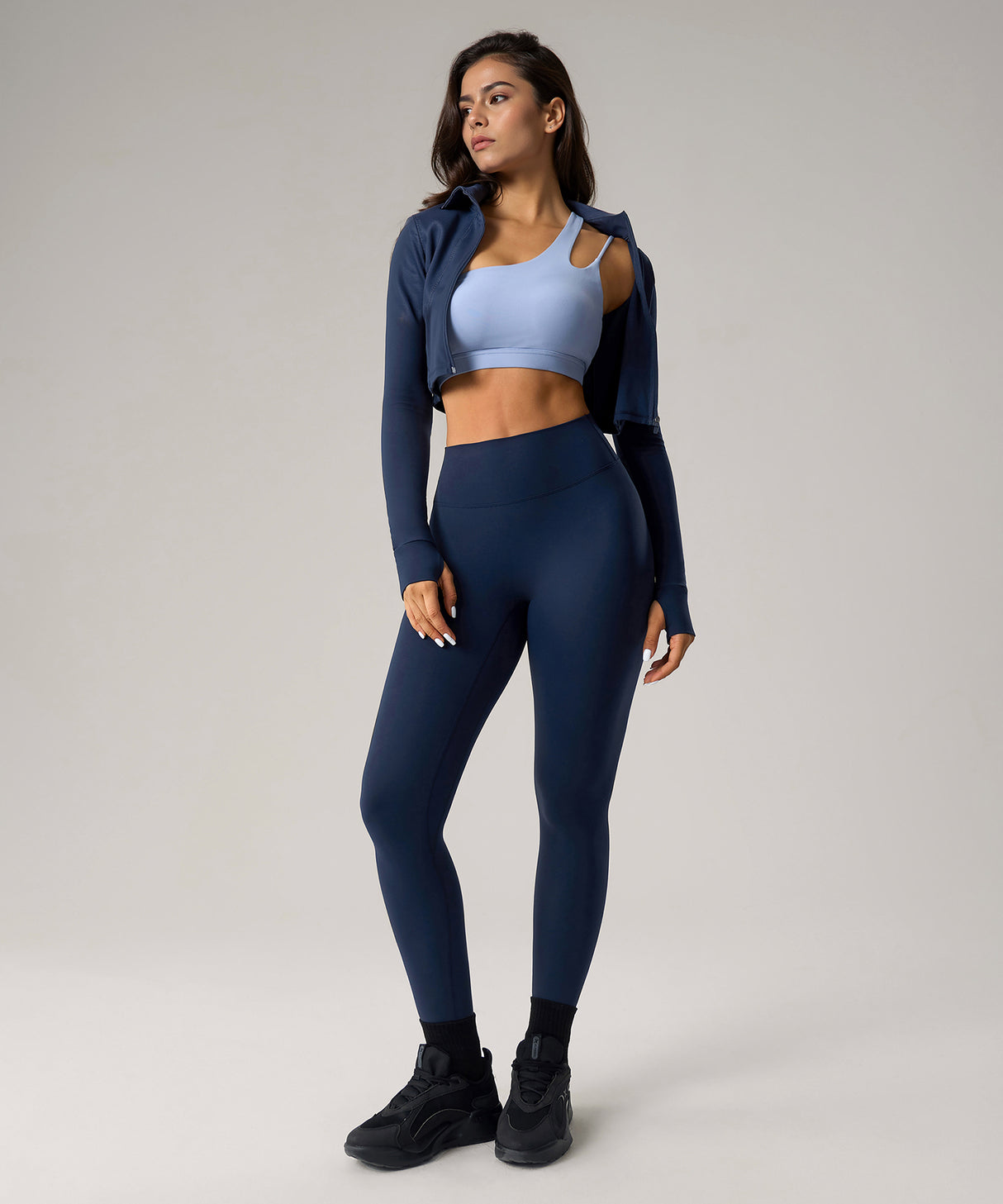 Giacche sportive elasticizzate slim fit con cerniera completa | Giacche leggere da donna