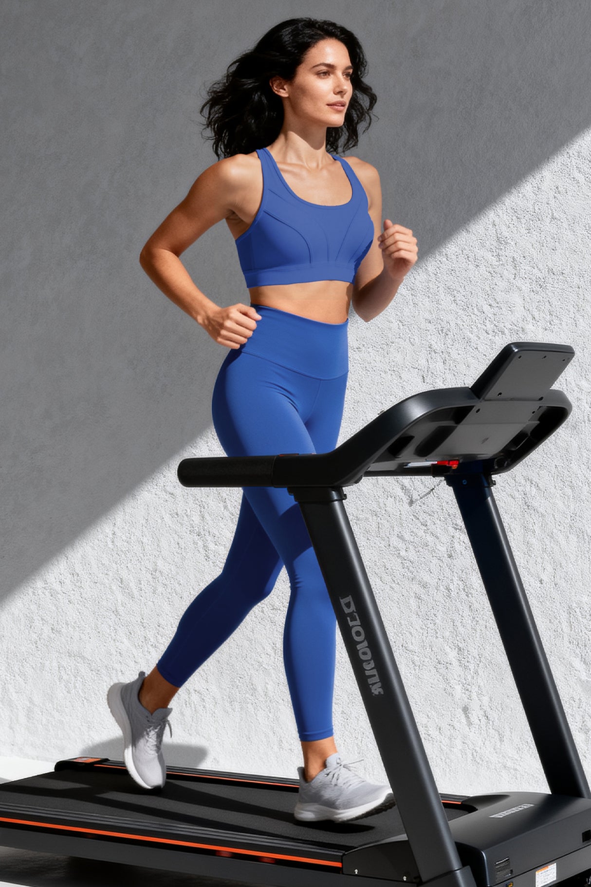 Sujetador deportivo acolchado Power Adjustable Enhance | Sujetador deportivo de sujeción media para mujer