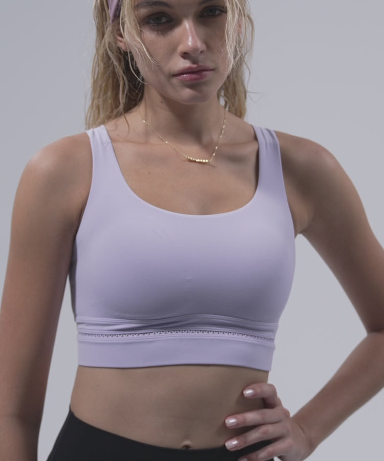 Anywhere V-Back geflochtener weicher Yoga-BH | Damen-Sport-BH mit leichter Unterstützung